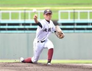 岐阜聖徳×大垣西＝力投する大垣西の先発浅野＝長良川